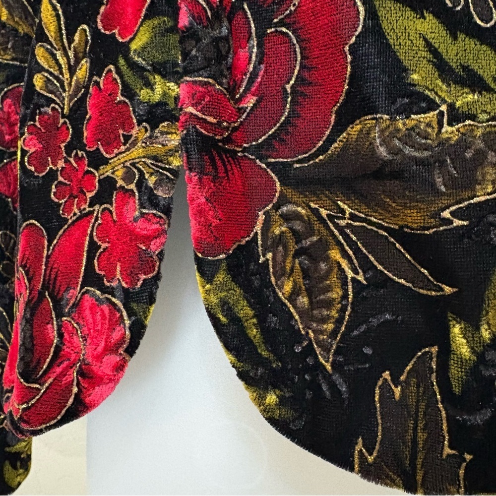 R & K Evening Velvet Floral Jacket Black Red Roses Green Vintage Size 12 Missy - Picture 4 of 7
